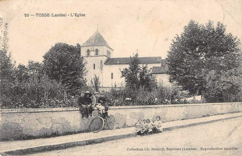 Carte postale ancienne Tosse L'Eglise à Tosse