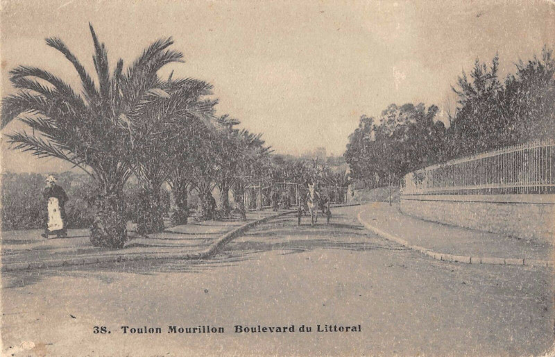 Carte postale ancienne Toulon Mourillon Boulevard Du Littoral à Toulon