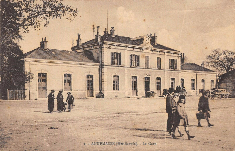 Carte postale ancienne Annemasse La Gare à Annemasse