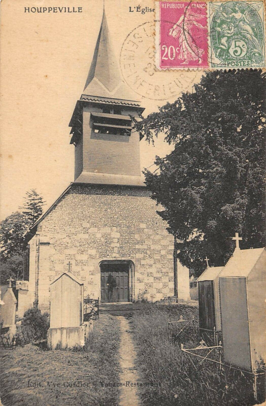 Carte postale ancienne Houppeville L'Eglise à Houppeville