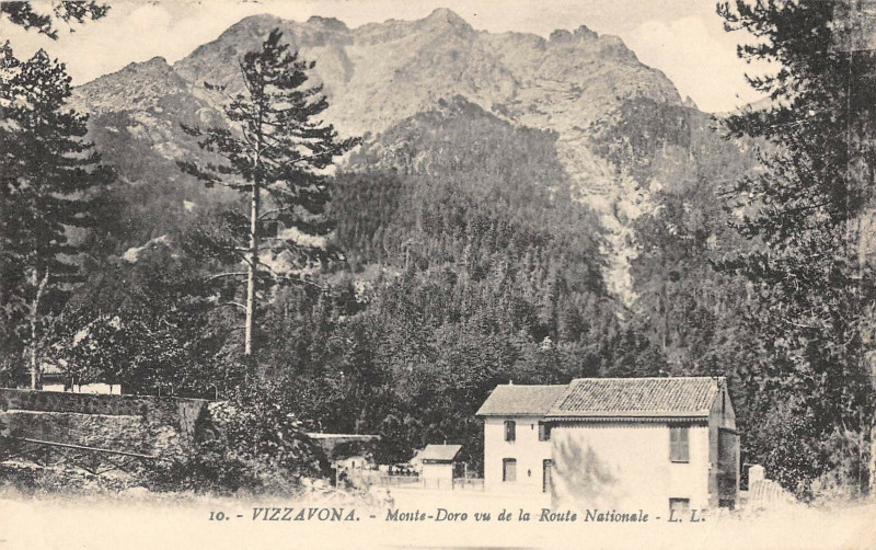 Carte postale ancienne 20 Vizzavona Monte Doro Vu De La Route Nationale à Monte