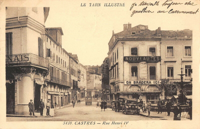 Carte postale ancienne Castres Rue Henry Iv à Castres