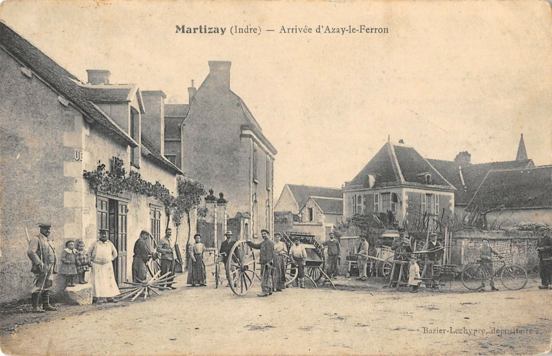 Carte postale ancienne Martizay Arrivee D'Azay Le Ferron à Martizay