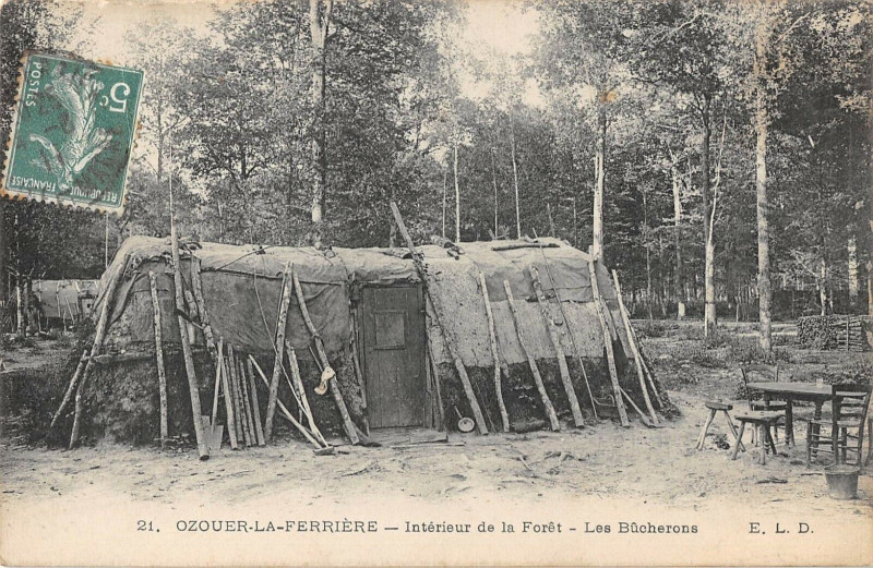 Carte postale ancienne Ozouer La Ferriere Interieur De La Foret Les Bucherons