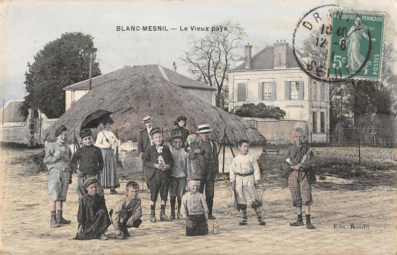 Carte postale ancienne Blanc Mesnil Vieux Pays