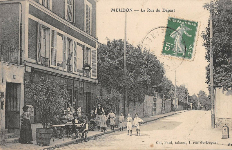 Carte postale ancienne Meudon La Rue Du Depart (cliché rare à Meudon