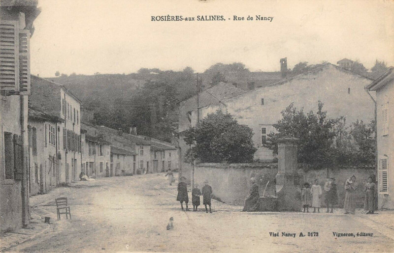 Carte postale ancienne Rosieres Aux Salines Rue De Nancy à Nancy