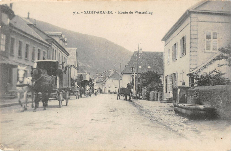 Carte postale ancienne Saint Amarin Route De Wesserling à Saint-Amarin