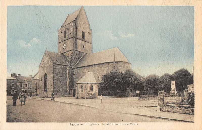 Carte postale ancienne Agon Eglise Et Monument Aux Morts