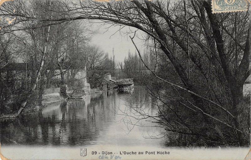 Carte postale ancienne Dijon L'Ouche Au Pont Hoche (cpa émail à Dijon