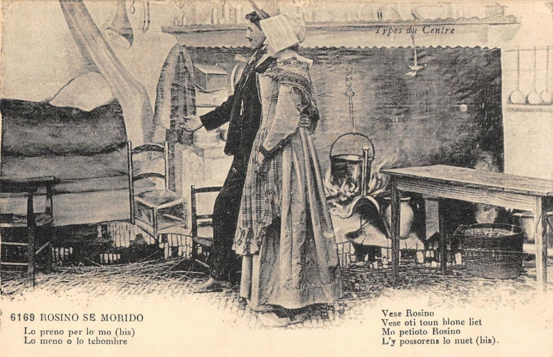 Carte postale ancienne Types Du Centre Rosino Se Morido