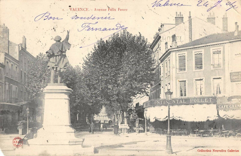 Carte postale ancienne Valence Avenue Felix Faure à Valence