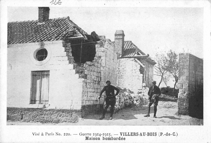 Carte postale ancienne Villers Au Bois Maison Bombardee à Villers-au-Bois