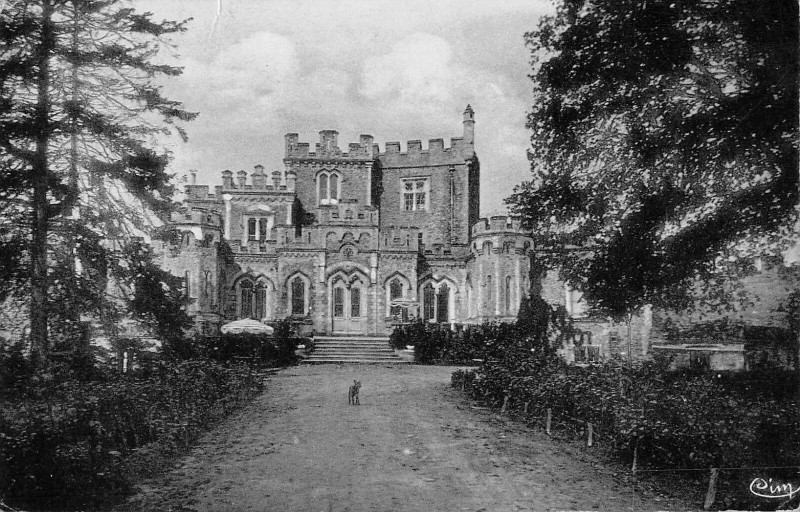 Carte postale ancienne Condette Chateau D'Hardelot à Condette