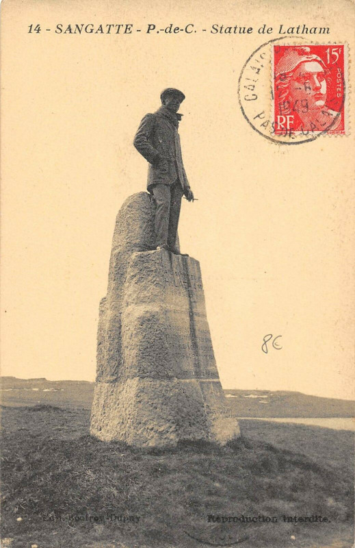 Carte postale ancienne Sangatte Statue Latham à Sangatte