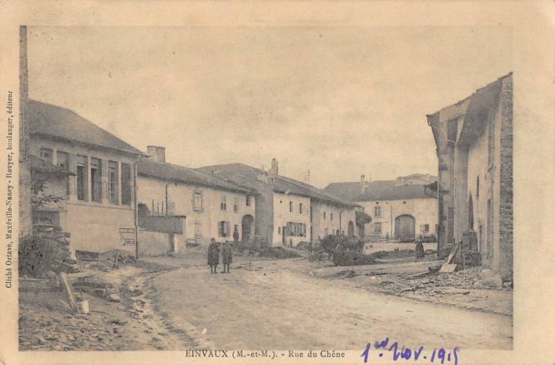 Carte postale ancienne Einvaux Rue Du Chene à Einvaux
