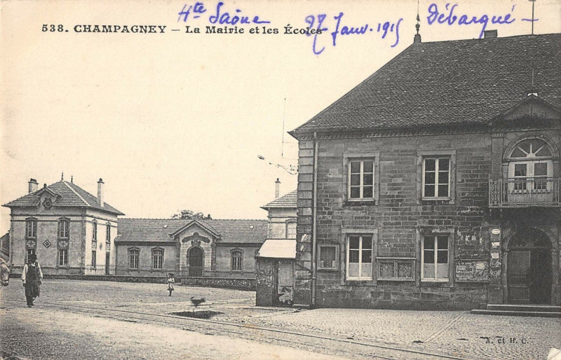 Carte postale ancienne Champagney La Mairie Et Les Ecoles à Champagney