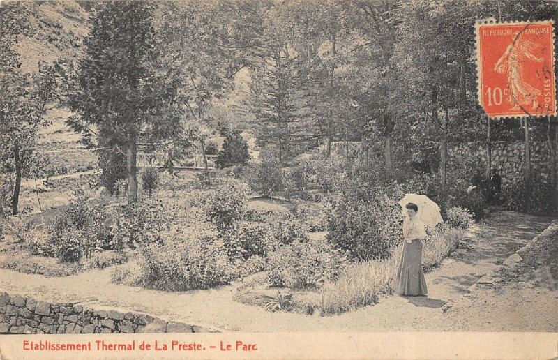 Carte postale ancienne Etablissement Thermal De La Preste Le Parc