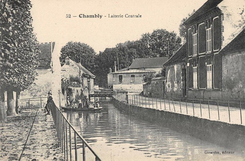 Carte postale ancienne Chambly Laiterie Centrale à Chambly