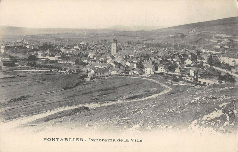 Carte postale ancienne Pontarlier Panorama De La Ville à Pontarlier