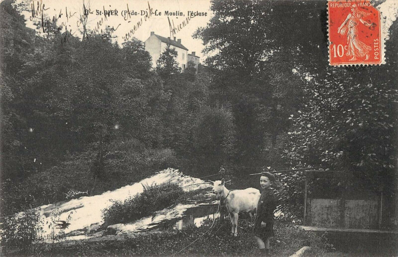 Carte postale ancienne Saint Dier Le Moulin L'Ecluse