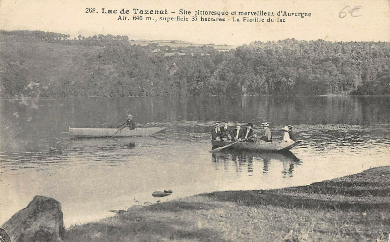 Carte postale ancienne Lac De Tanezat La Flotille Du Lac