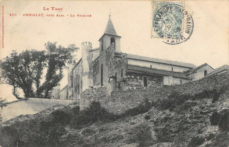 Carte postale ancienne Ambialet Le Prieure à Ambialet