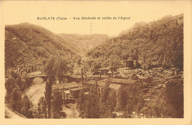 Carte postale ancienne Burlats Vue Generale Et Vallee De L'Agout à Burlats