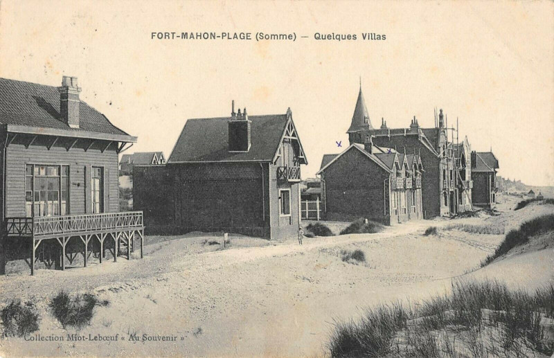 Carte postale ancienne Fort Mahon Plage Quelques Villas à Fort-Mahon-Plage