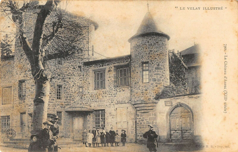Carte postale ancienne Le Chateau D'Aurec