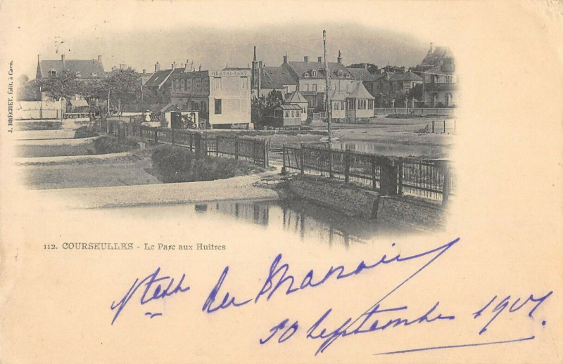 Carte postale ancienne Courseulles Le Parc Aux Huitres