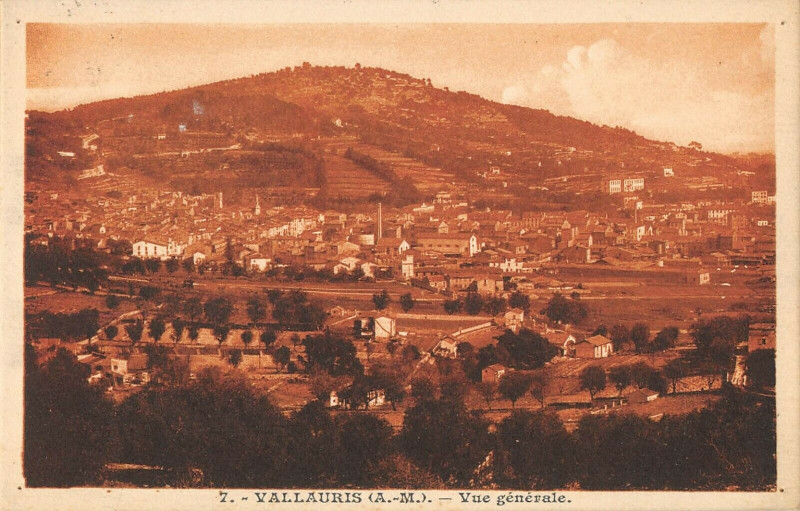 Carte postale ancienne Vallauris Vue Generale à Vallauris
