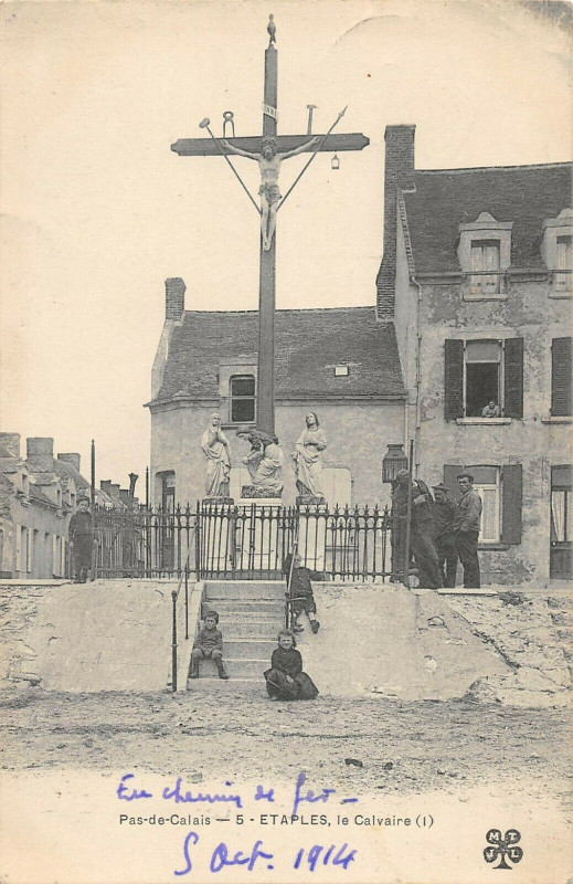Carte postale ancienne Etaples Le Calvaire à Étaples