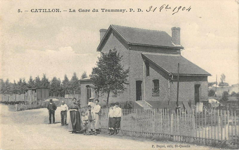 Carte postale ancienne Catillon La Gare Du Tramway