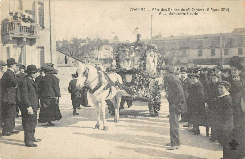 Carte postale ancienne Cognac Fete Des Reines De Mi Careme 1910 Voiturette Fleurie à Cognac