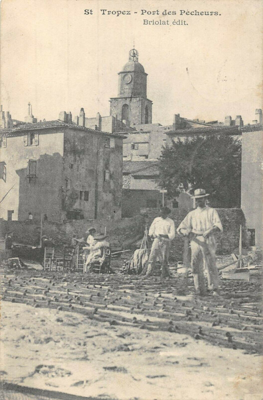 Carte postale ancienne Saint Tropez Port Des Pecheurs à Saint-Tropez