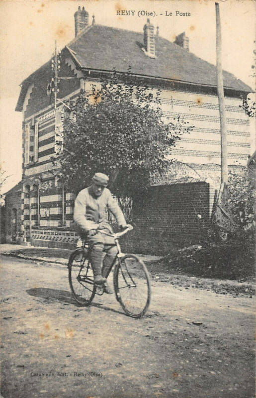 Carte postale ancienne Remy Le Poste à Remy