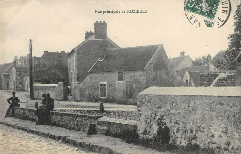 Carte postale ancienne Rue Principale De Rozieres