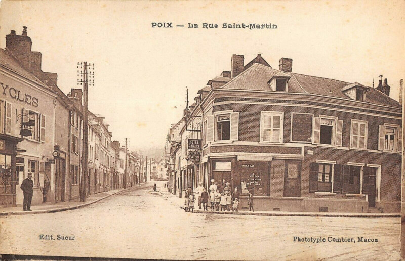 Carte postale ancienne Poix La Rue Saint Martin à Rue