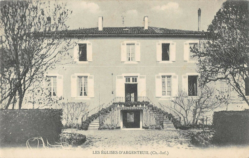 Carte postale ancienne Les Eglises D'Argenteuil