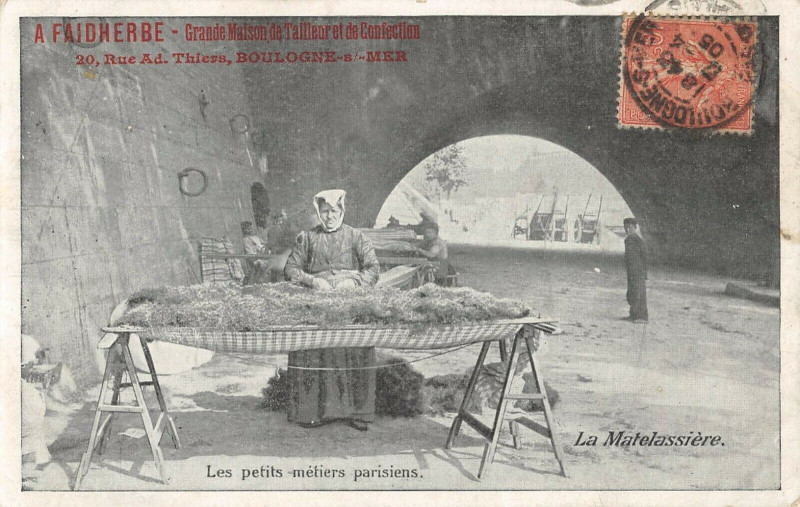 Carte postale ancienne Paris Les Petits Metiers Parisiens La Matelassiere à Paris