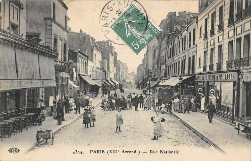 Carte postale ancienne Paris XIIIe Rue Nationale à Paris 13e