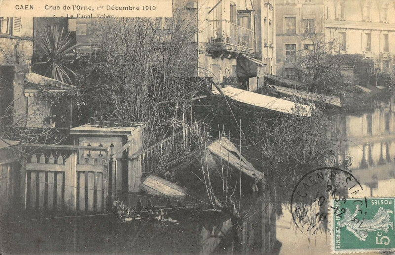 Carte postale ancienne Caen Crue Orne 1910 Le Canal Robert à Caen