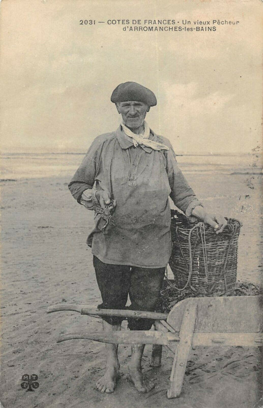 Carte postale ancienne Cotes De France Un Vieux Pecheur D'Arromanches Les Bains à Vieux