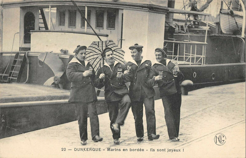 Carte postale ancienne Dunkerque Marins En Bordee Ils Sont Joyeux à Dunkerque