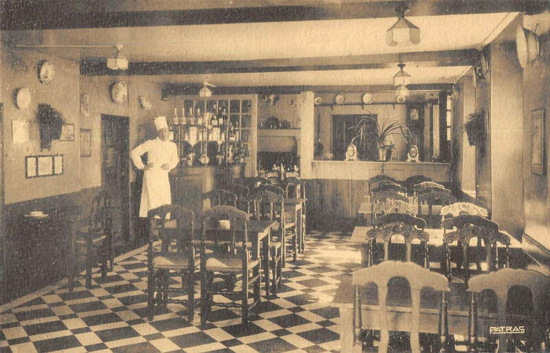 Carte postale ancienne La Roche Guyon Au Vieux Donjon Lanty Guy à La Roche-Guyon