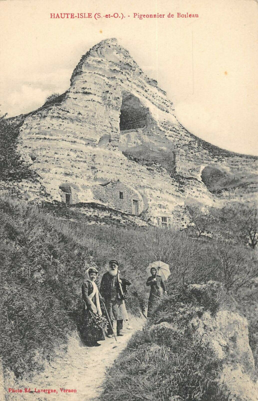 Carte postale ancienne Haute Isle Pigeonnier De Boileau à Haute-Isle