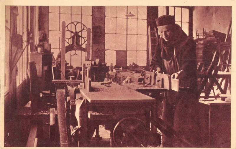 Carte postale ancienne Fontenay Sous Bois Petit Seminaire Les Auxiliaires Devoues Du College à Fontenay-sous-Bois