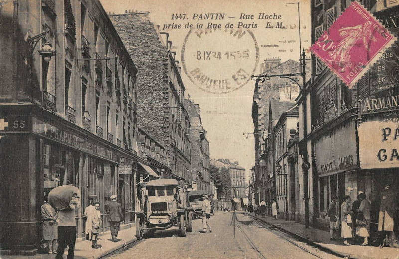Carte postale ancienne Pantin Rue Hoche Prise De La Rue De Paris à Pantin
