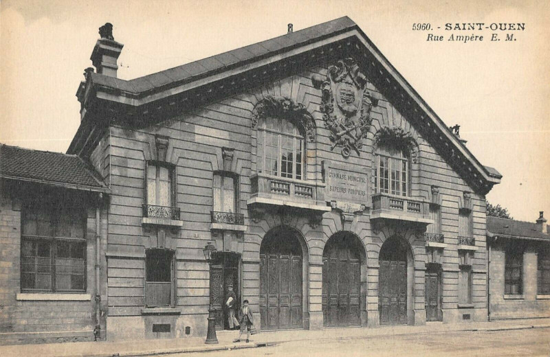 Carte postale ancienne Rue Ampère à Saint-Ouen-sur-Seine
